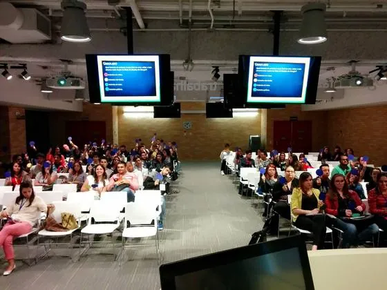 Simulado de certificação: Google Partners, com agências no auditório do Google · 2014